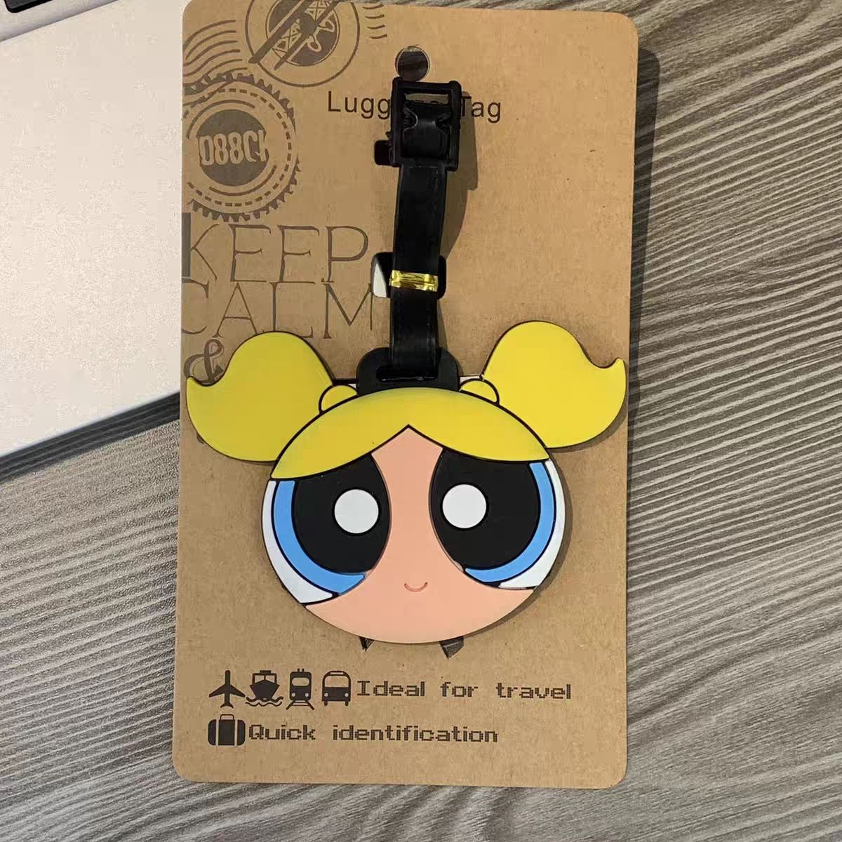تعليقة حقيبة أنمي فتيات القوة  - مراجعة Travel Accessories B&M وسعره