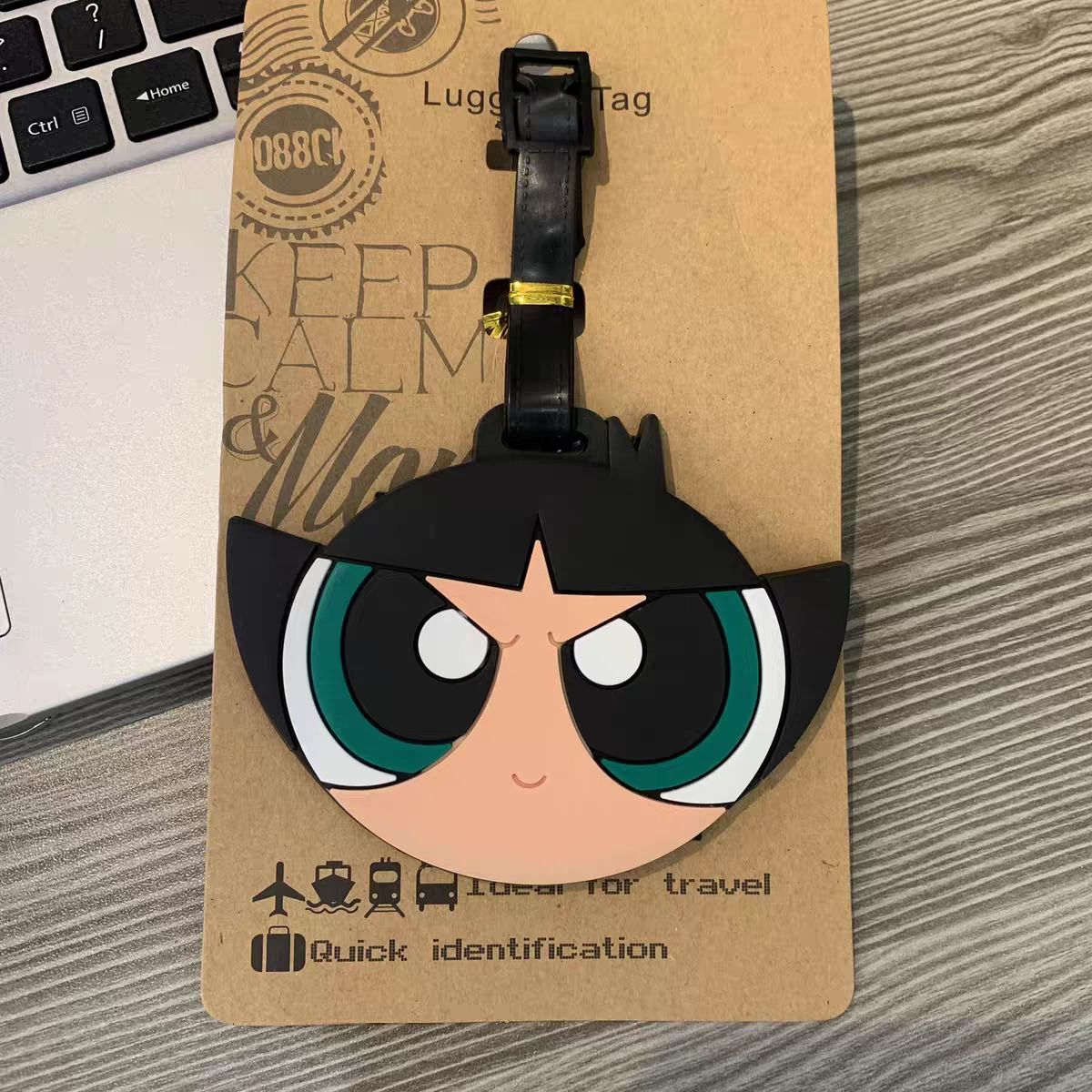 تعليقة حقيبة أنمي فتيات القوة  - مراجعة Travel Accessories B&M وسعره
